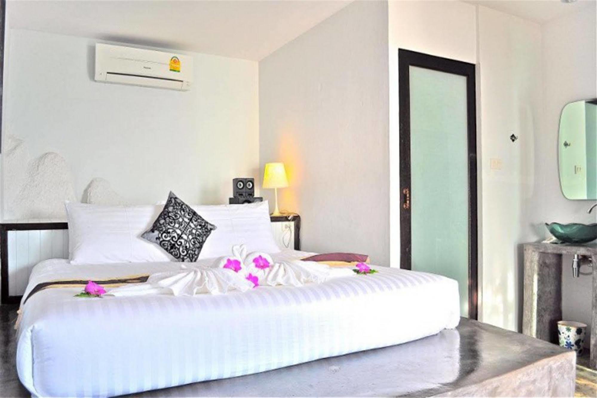 Bay Lounge & Resort Ko Pha Ngan Exterior foto